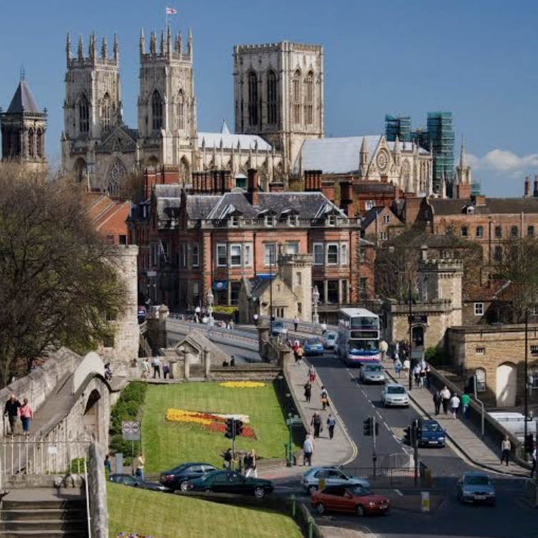 York specialised artwork transport